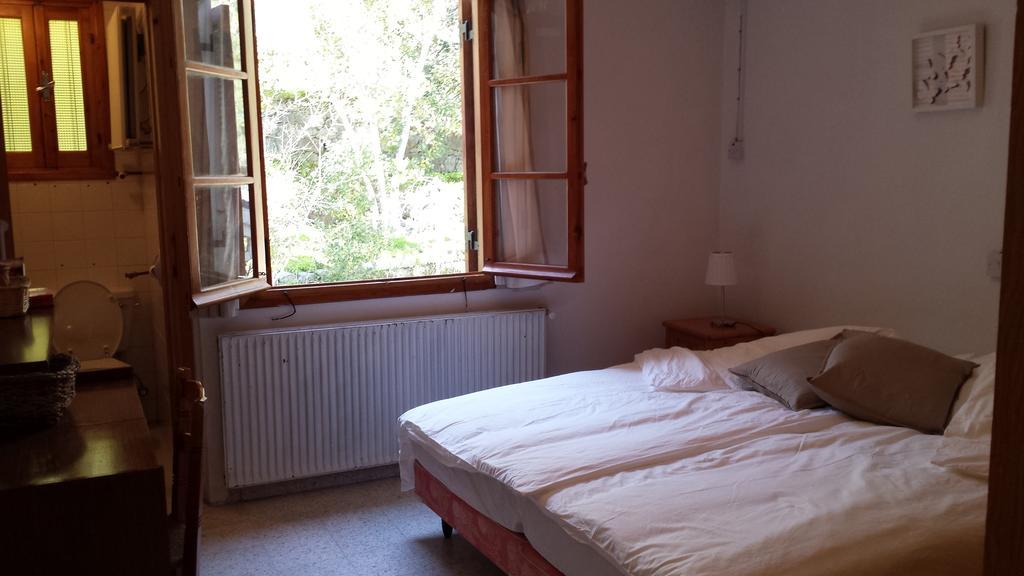 Villa In Moniátisz Szoba fotó